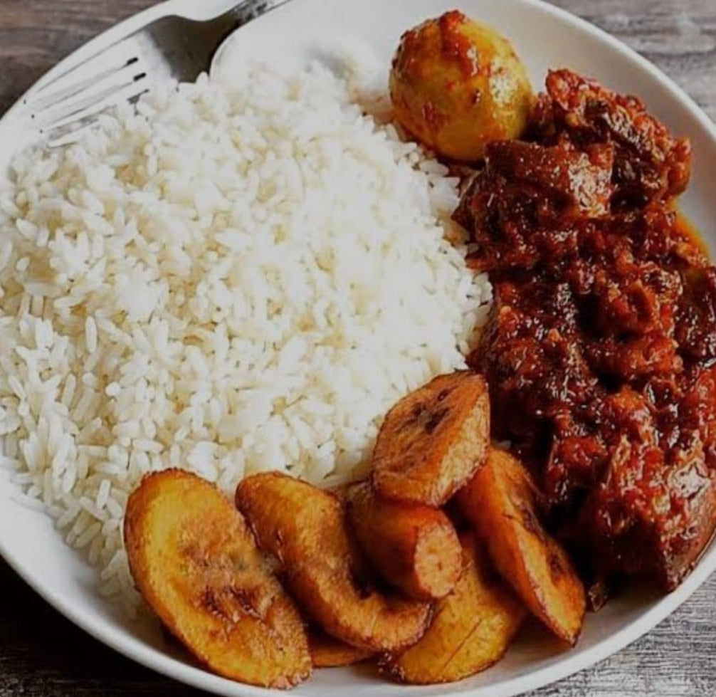 White Rice+Stew+Plantain +Chicken or Beef – Joyful Delight